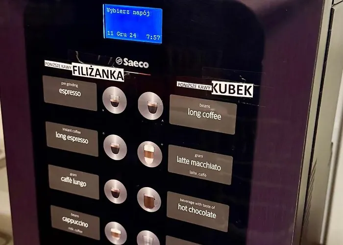 Palac Nad Jeziorem 3* Chociwel